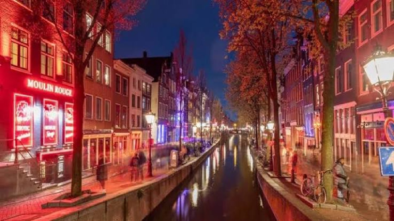 Amsterdam Electronic Underground Night
